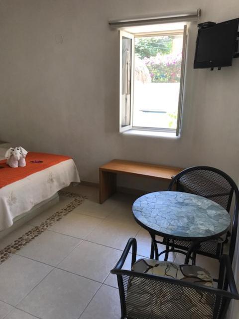 Villas Naomi Zihuatanejo Dış mekan fotoğraf