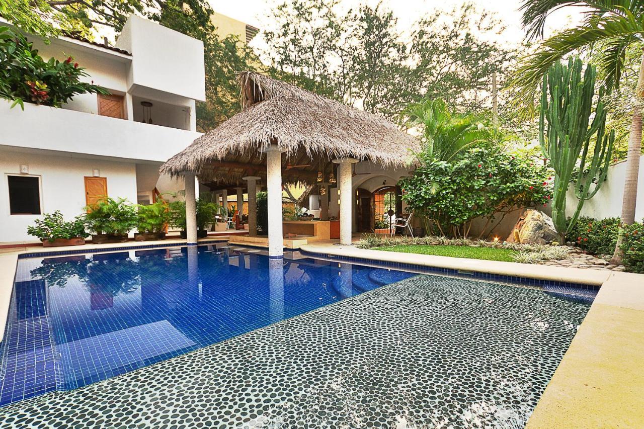 Villas Naomi Zihuatanejo Dış mekan fotoğraf