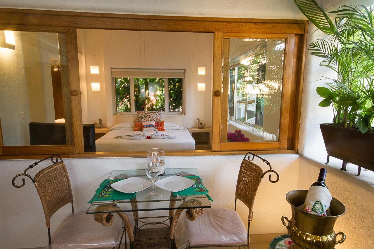 Villas Naomi Zihuatanejo Dış mekan fotoğraf