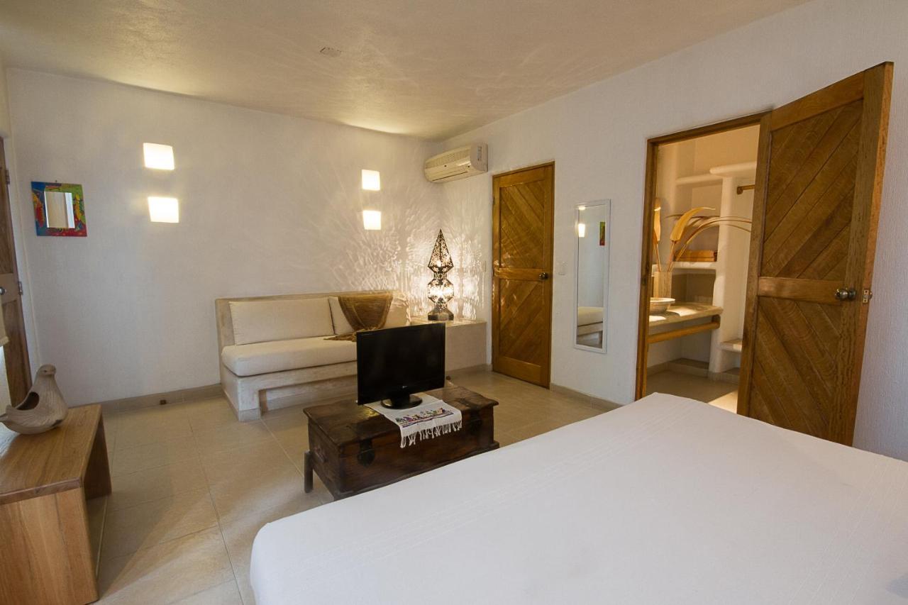 Villas Naomi Zihuatanejo Dış mekan fotoğraf