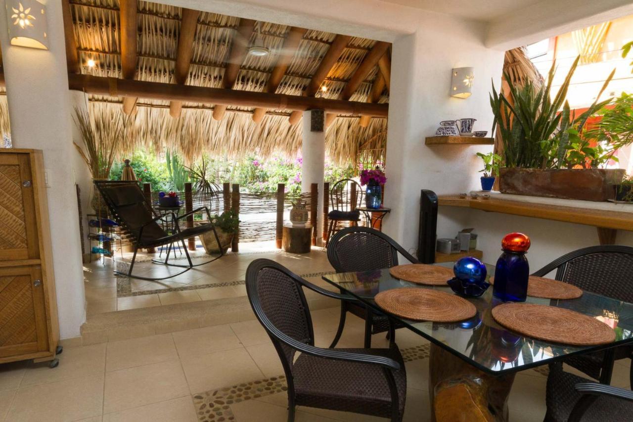 Villas Naomi Zihuatanejo Dış mekan fotoğraf
